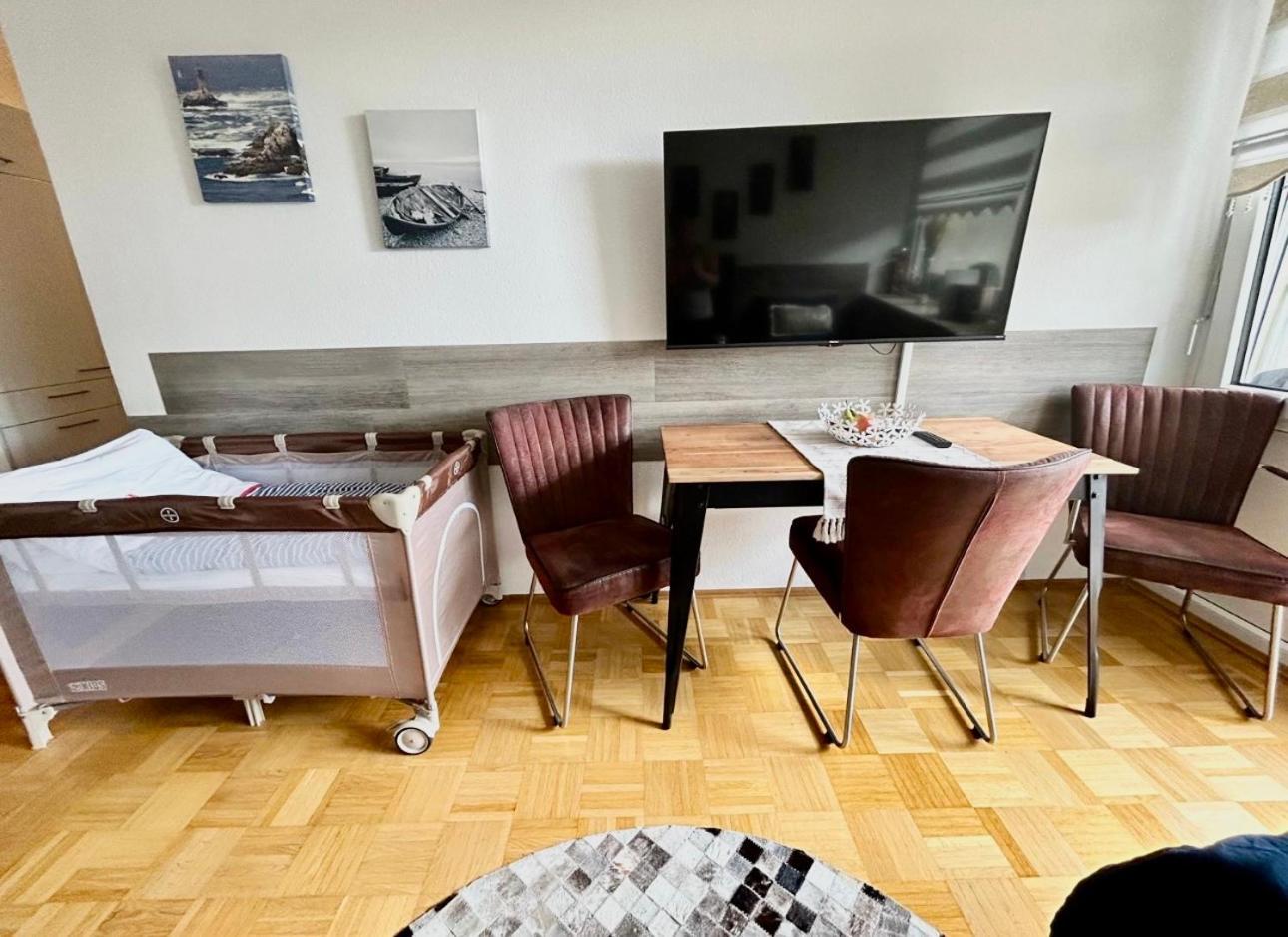 Sunset View Apartment With Logia 에틀링겐 외부 사진